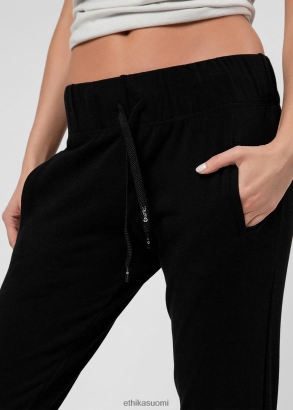 vaatetus Ethika collegehousut mustat - lyhyet naiset Z448DV1434